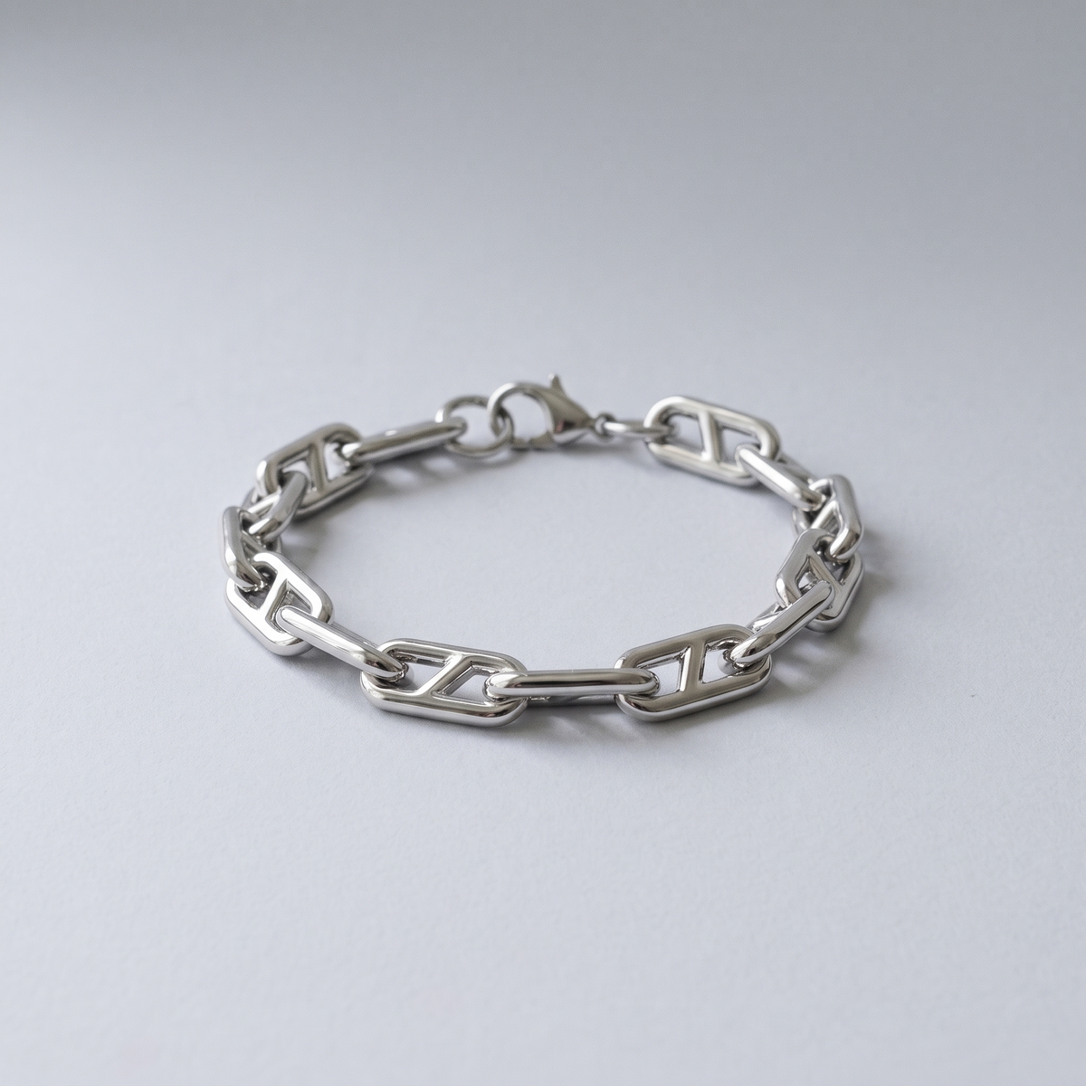 Stride Chain Bracelet
